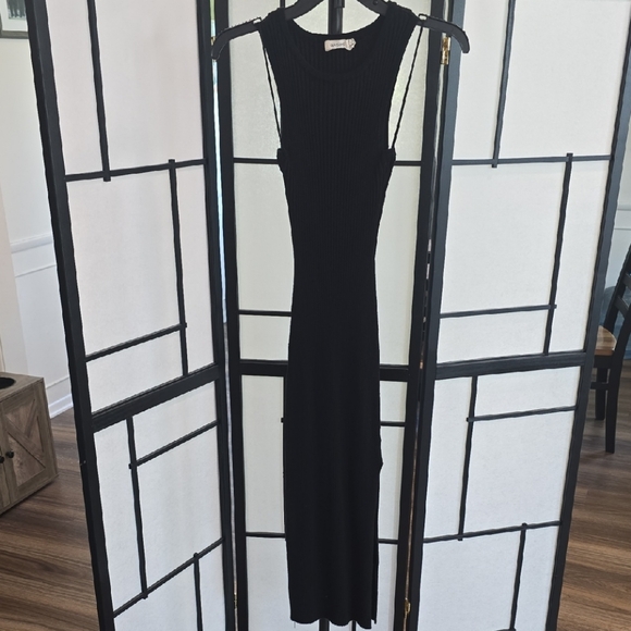Glassons Black Ribbed Midi Dress - Picture 1 of 3